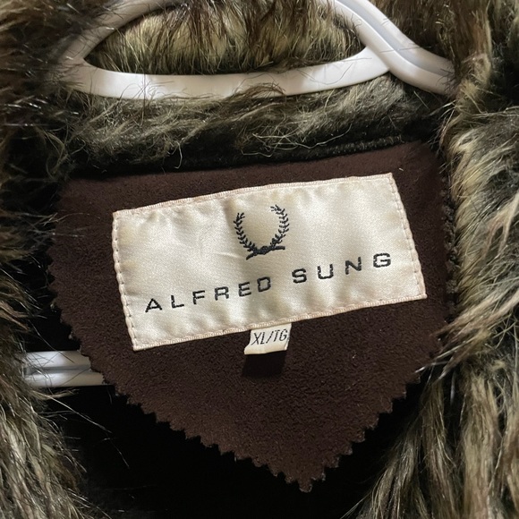 Alfred sung winter suede coat - Picture 3 of 3